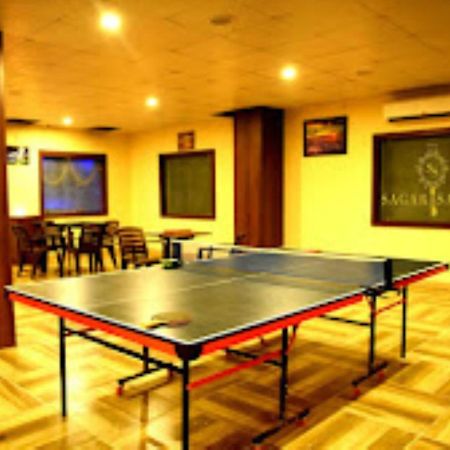 Hotel Saroj Sagar  Bagian luar foto